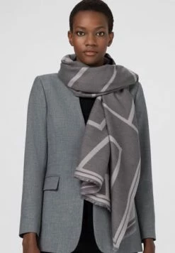 HALLHUBER Shop -HALLHUBER Shop unnamed file 11